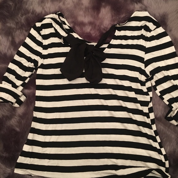 Long Sleeve or 3/4 Sleeve Striped Top. - Picture 7 of 8